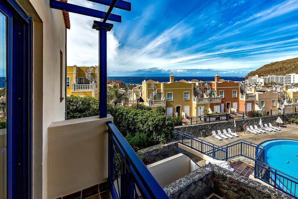 Ferienwohnung Beautiful House In Club De Mar Palm-mar Exterior foto